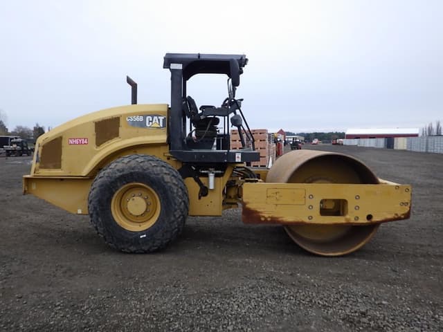 Image of Caterpillar CS56B equipment image 2