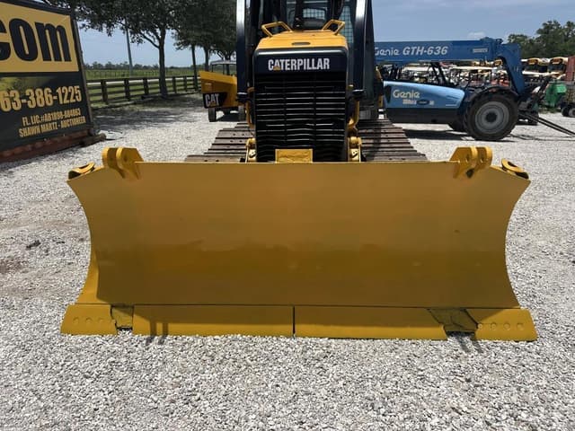 Image of Caterpillar D5K equipment image 4