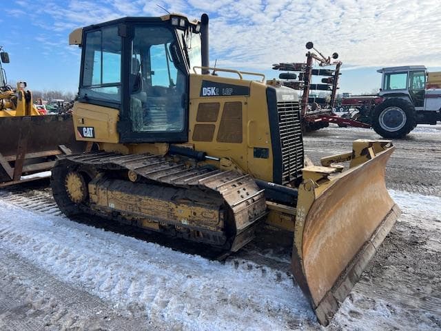Image of Caterpillar D5K2 equipment image 1