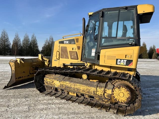 Image of Caterpillar D5K2 equipment image 4