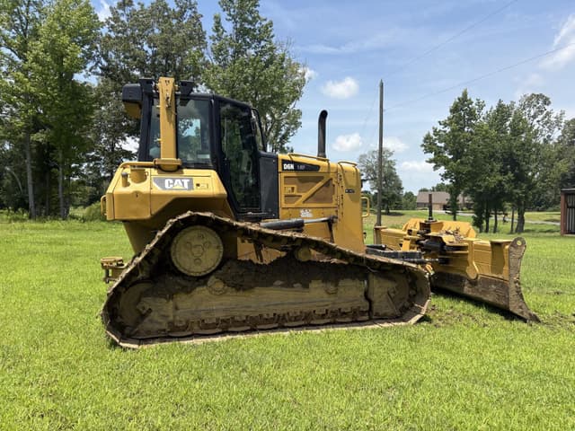 Image of Caterpillar D6N LGP equipment image 4