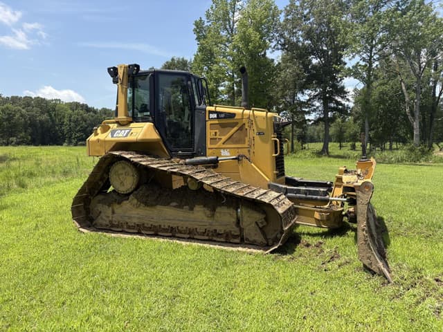 Image of Caterpillar D6N LGP equipment image 2