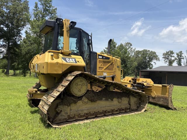 Image of Caterpillar D6N LGP equipment image 3