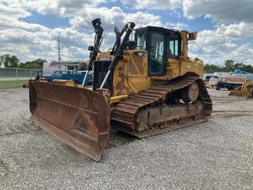 Main image Caterpillar D6T LGP