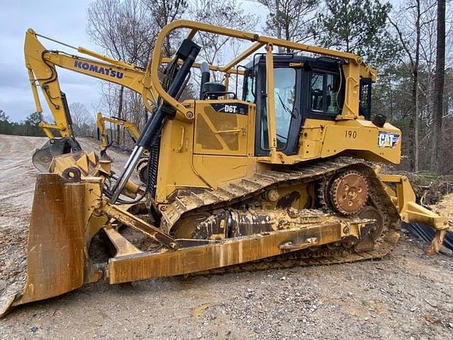 Image of Caterpillar D6T XL equipment image 1