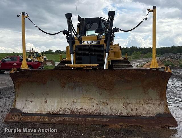 Image of Caterpillar D6T XW equipment image 1