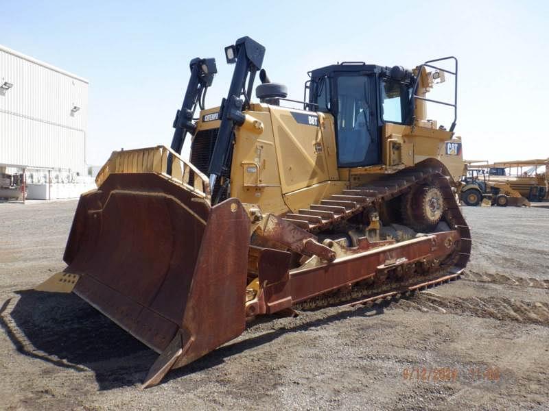 Image of Caterpillar D8T Primary image