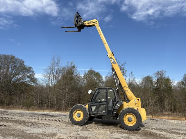 Image of Caterpillar TH407 equipment image 4