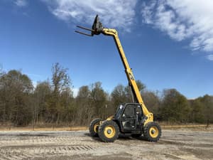 2012 Caterpillar TH407 Image