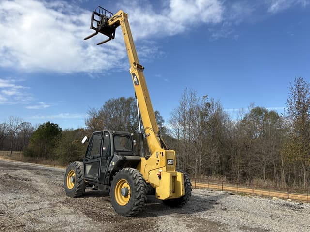 Image of Caterpillar TH407 equipment image 1