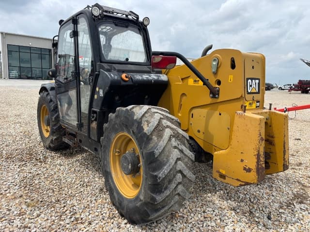 Image of Caterpillar TH407C equipment image 3