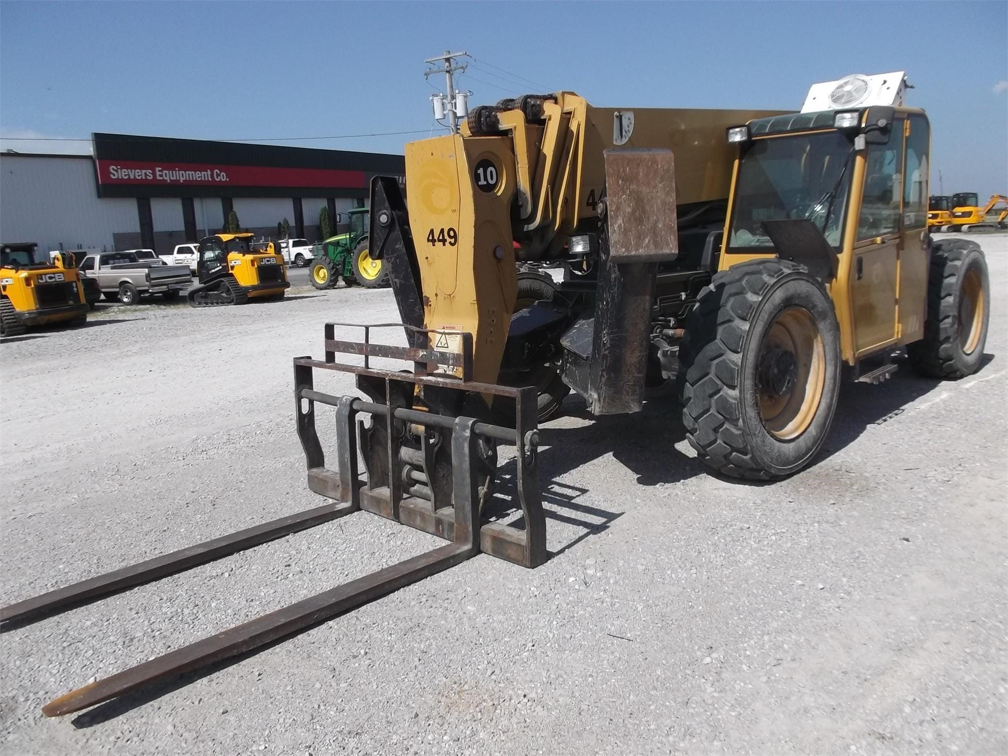 2012 Caterpillar TL1055 Equipment Image0
