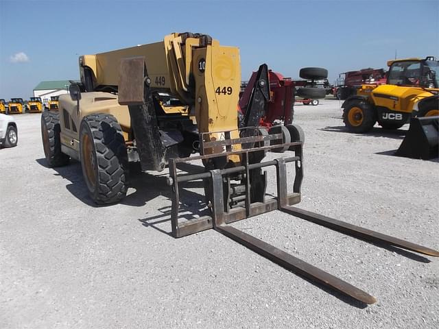 Image of Caterpillar TL1055 equipment image 2