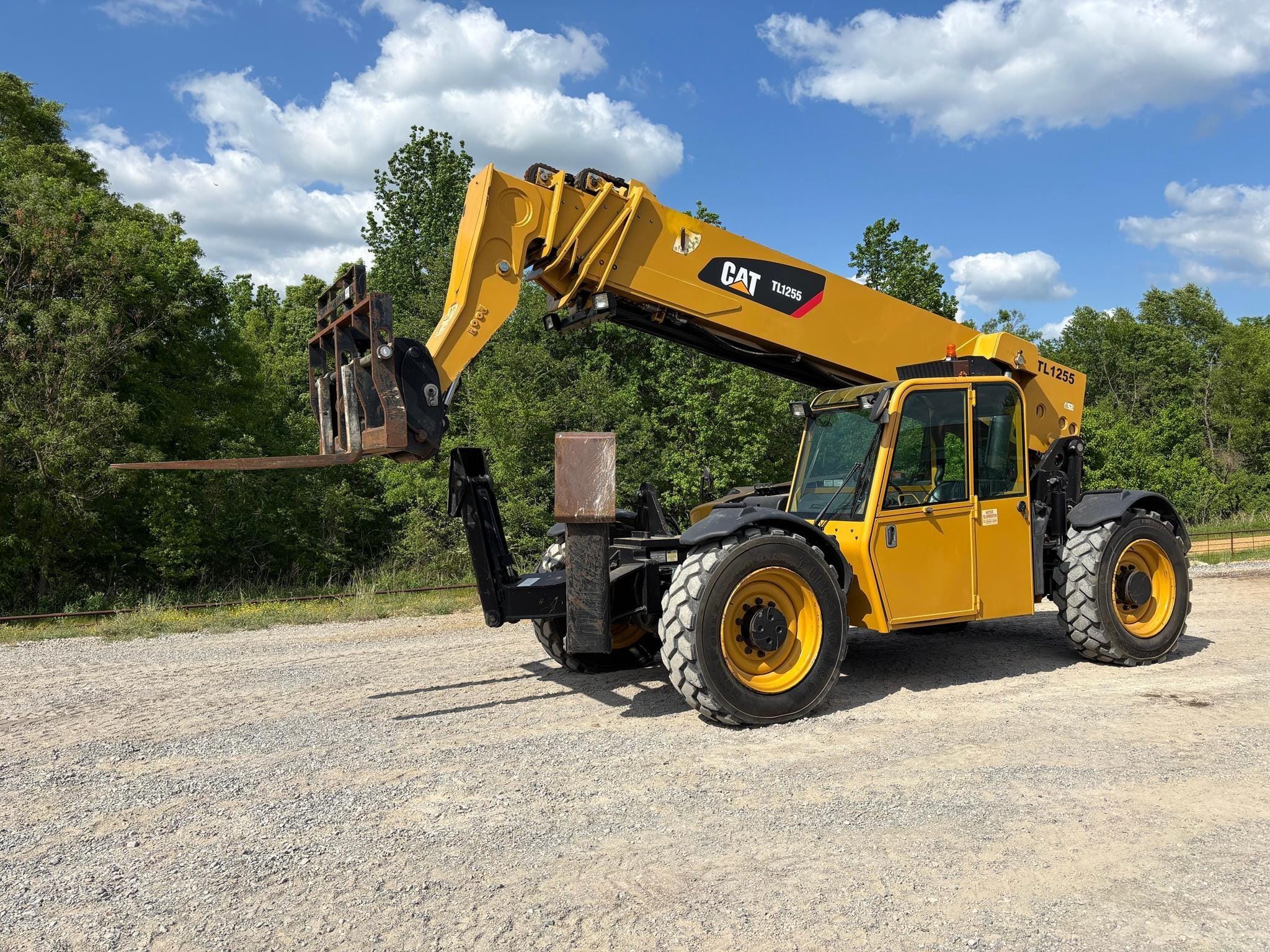 2012 Caterpillar TL1255 Equipment Image0