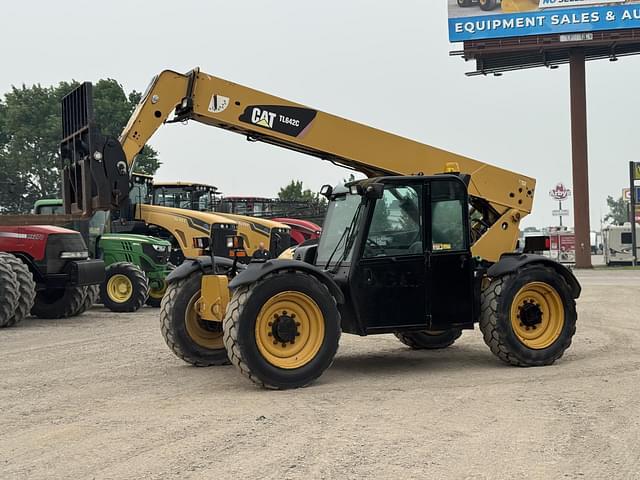 Image of Caterpillar TL642C equipment image 1