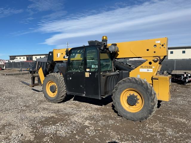 Image of Caterpillar TL943C equipment image 2