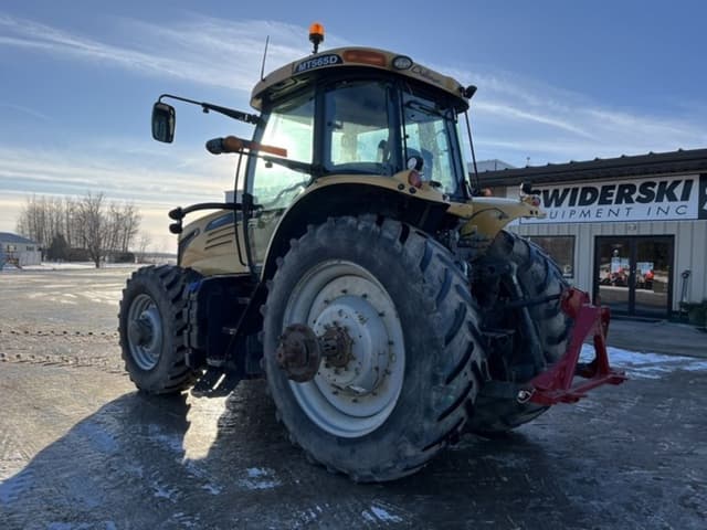 Image of Challenger MT565D equipment image 1