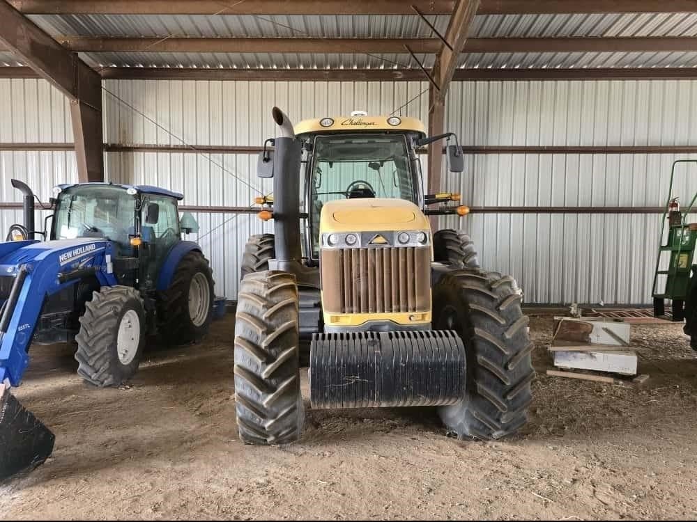 Image of Challenger MT665D Image 1