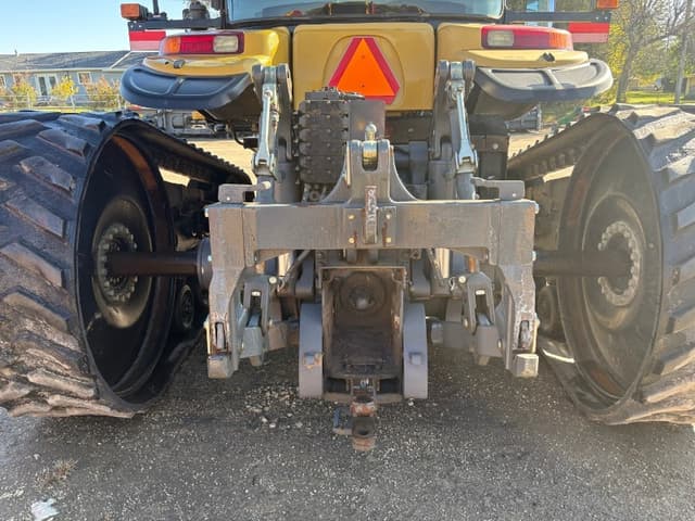 Image of Challenger MT765D equipment image 4