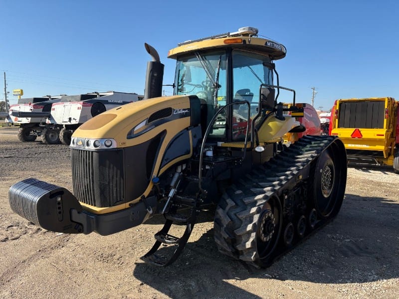 2012 Challenger MT765D Equipment Image0