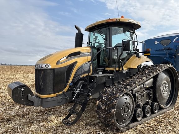 2012 Challenger MT765D Equipment Image0