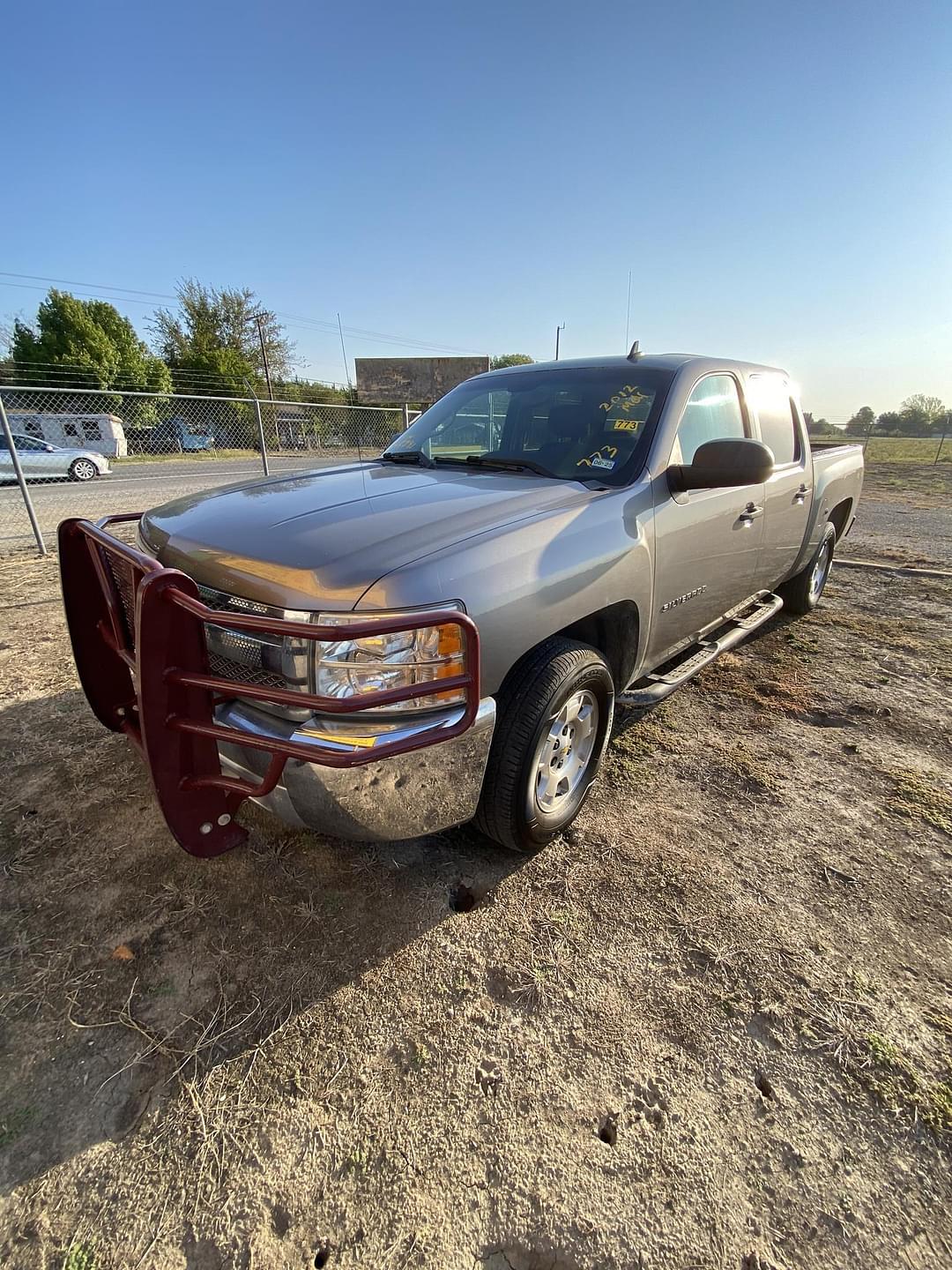 Image of Chevrolet Silverado Primary image