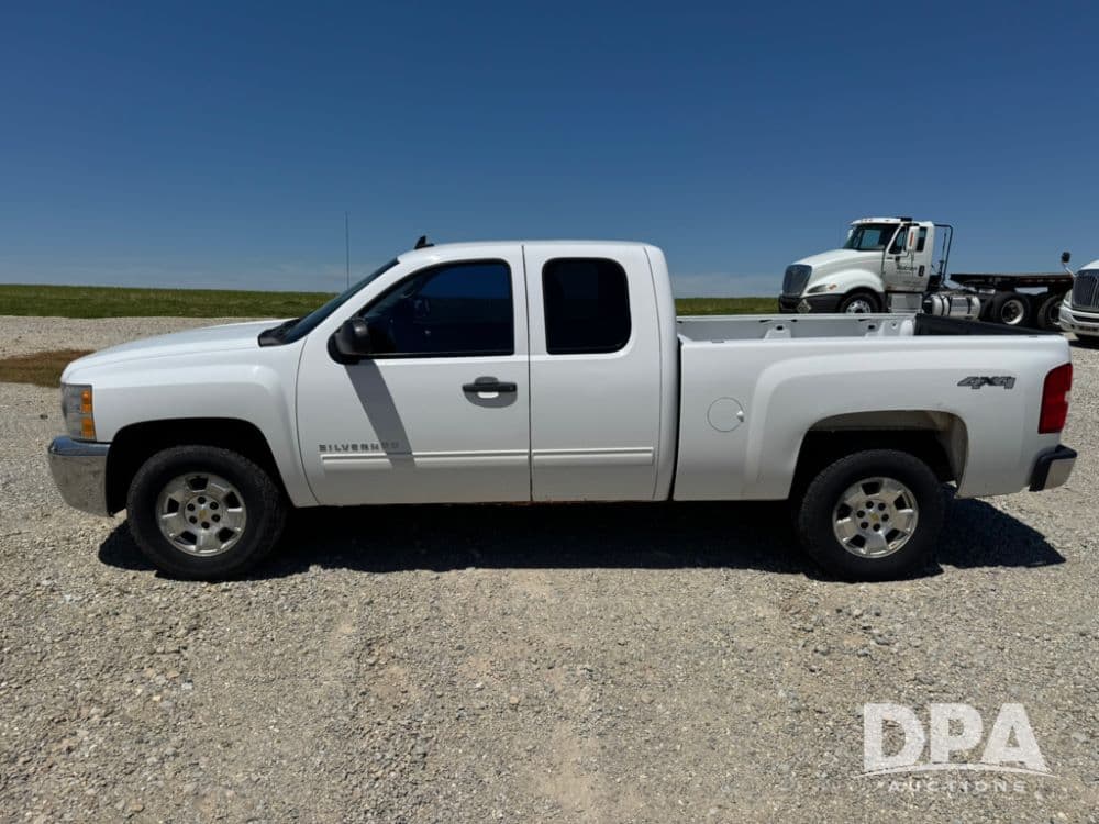 Image of Chevrolet 1500 Primary image
