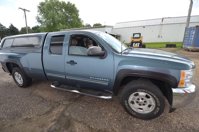 Image of Chevrolet 1500 equipment image 4