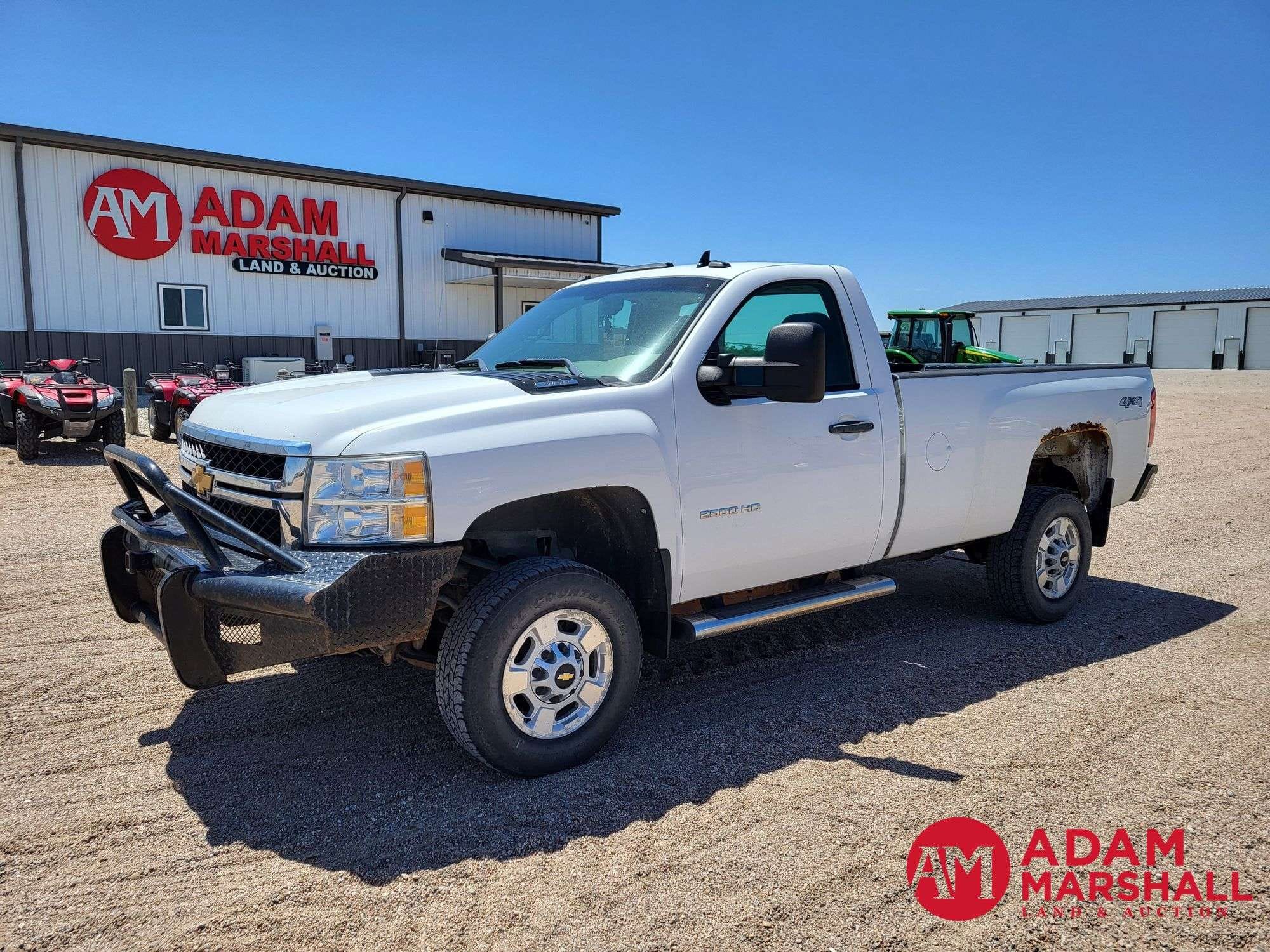 2012 Chevrolet 2500HD Equipment Image0