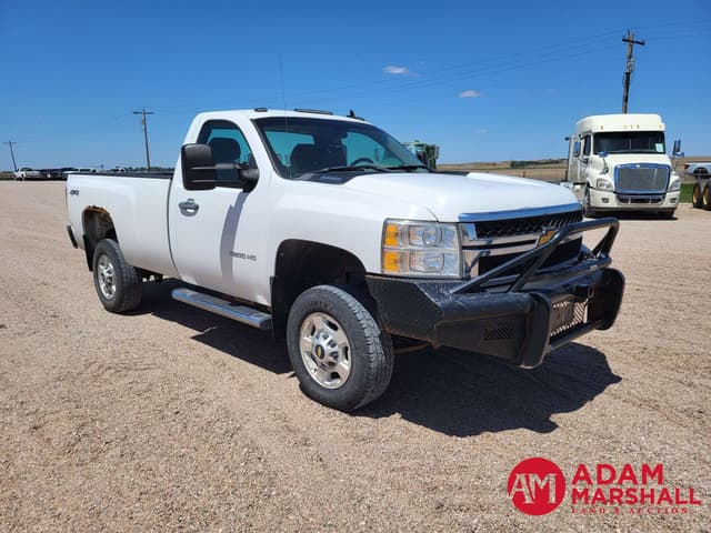Image of Chevrolet 2500HD equipment image 1