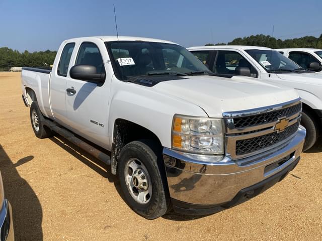 Image of Chevrolet 2500HD equipment image 3