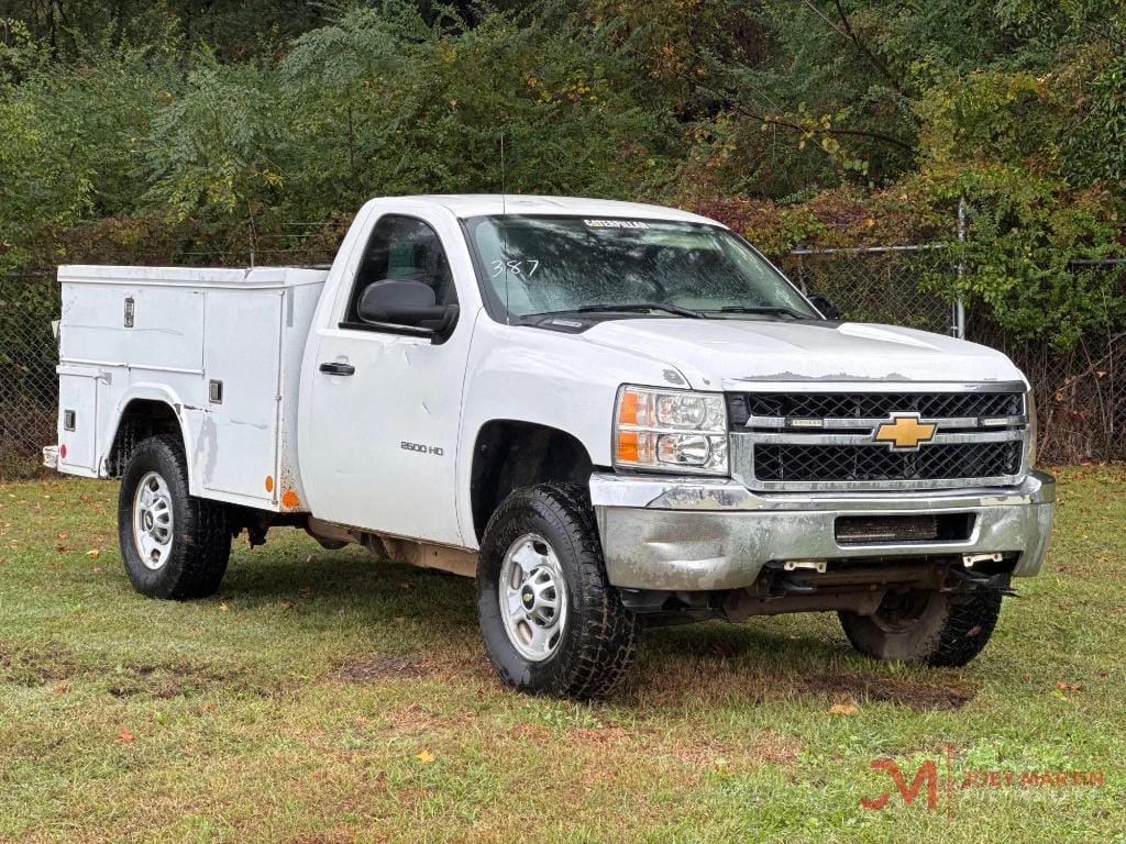 2012 Chevrolet 2500HD Equipment Image0