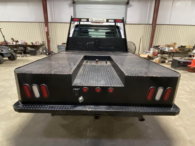 Image of Chevrolet 2500HD equipment image 4