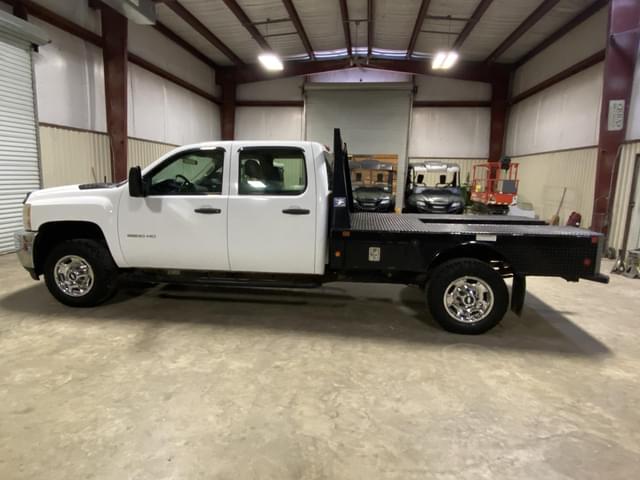 Image of Chevrolet 2500HD equipment image 2