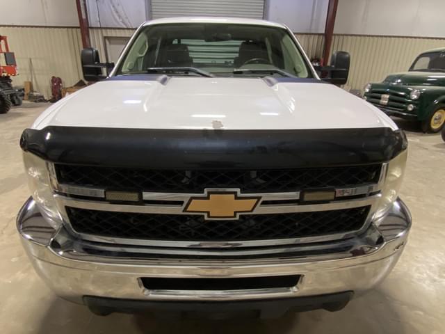 Image of Chevrolet 2500HD equipment image 1