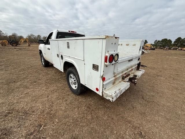 Image of Chevrolet 2500HD equipment image 4