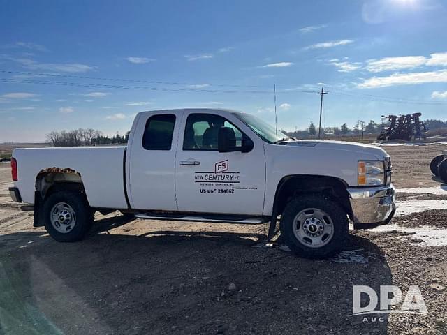 Image of Chevrolet 2500HD equipment image 1