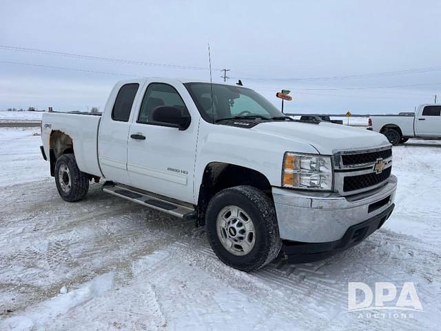 Image of Chevrolet 2500HD equipment image 4