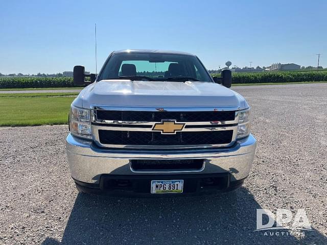 Image of Chevrolet 2500HD equipment image 3