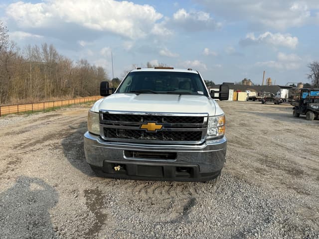 Image of Chevrolet 3500HD equipment image 2