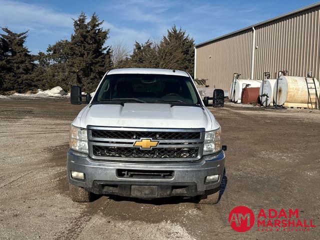 Image of Chevrolet 3500 equipment image 3