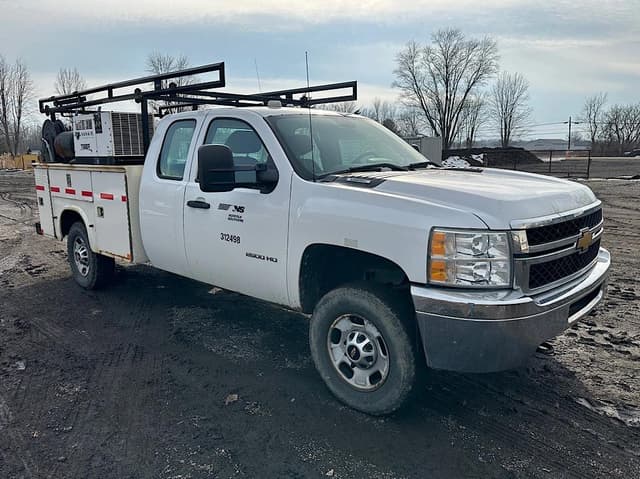 Image of Chevrolet 3500HD equipment image 2