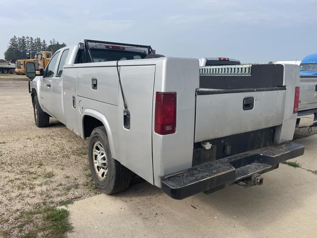 Image of Chevrolet 3500HD equipment image 3