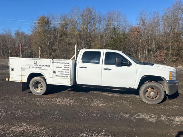 Image of Chevrolet 3500HD equipment image 1