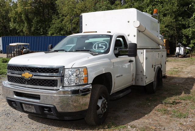 Image of Chevrolet 3500HD equipment image 1
