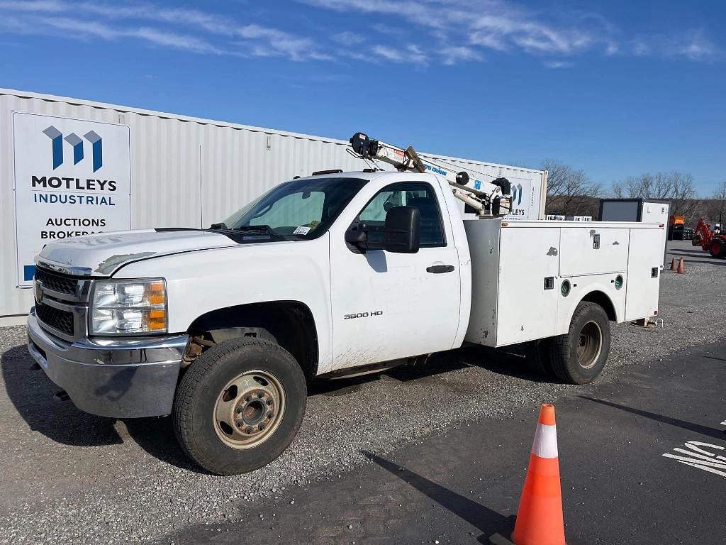 Image of Chevrolet 3500HD Primary image