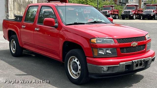 Image of Chevrolet Colorado equipment image 2