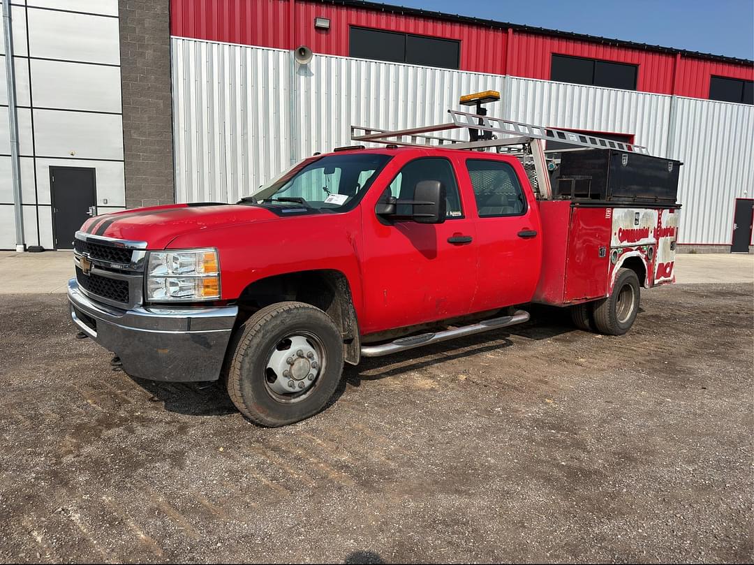 Image of Chevrolet Silverado Primary image