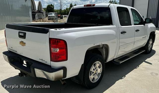 Image of Chevrolet 1500 equipment image 4