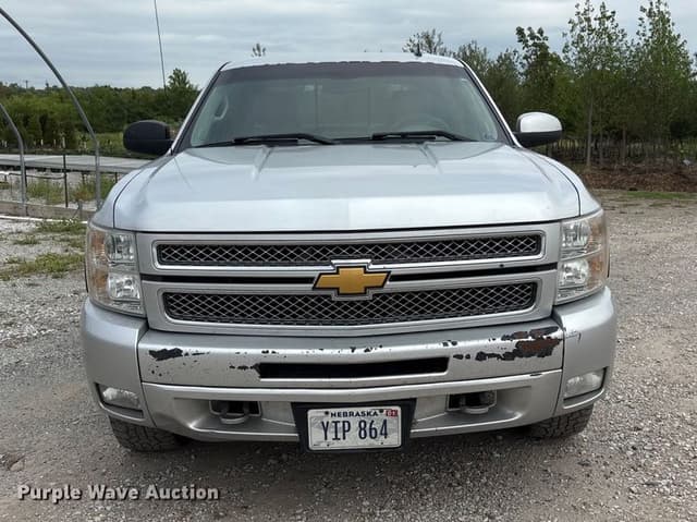 Image of Chevrolet 1500 equipment image 1